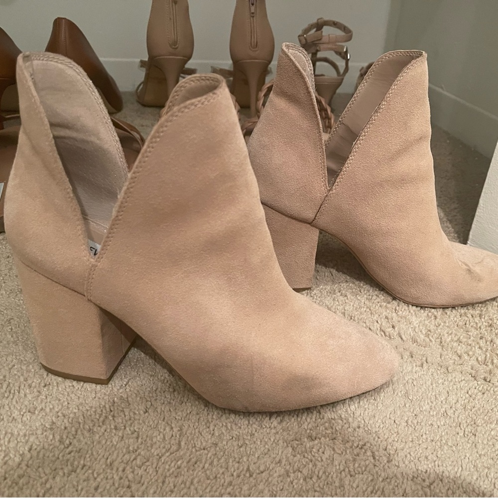 Womens Steve Madden booties